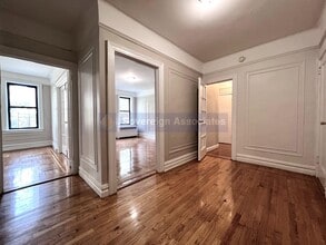 850 West 176th Street in New York, NY - Building Photo - Building Photo