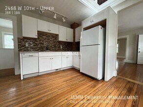 2468 W 10th St in Cleveland, OH - Building Photo - Building Photo