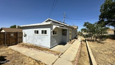 4503 Ave L-14 in Lancaster, CA - Building Photo - Building Photo