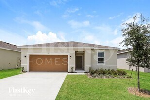 142 Windsor Reserve Dr in Eagle Lake, FL - Building Photo