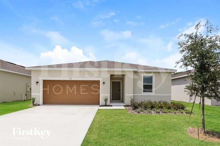 142 Windsor Reserve Dr in Eagle Lake, FL - Building Photo
