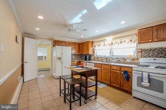 135 Keswick Ave in Ewing Township, NJ - Building Photo - Building Photo