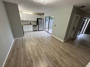 1544 Forest Lakes Cir in West Palm Beach, FL - Building Photo - Building Photo