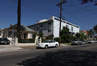 1165 N Normandie Ave in Los Angeles, CA - Building Photo - Building Photo