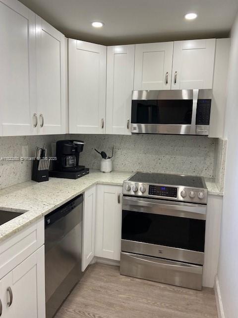 3201 SE 14th St in Pompano Beach, FL - Building Photo - Building Photo