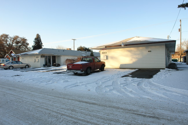 8945-9001 E Frederick Ave in Spokane, WA - Building Photo - Building Photo