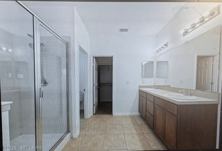 1002 Wetland Ridge Cir in Middleburg, FL - Building Photo - Building Photo