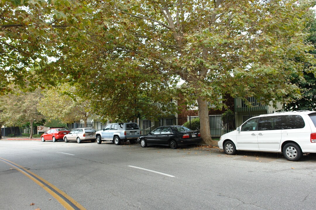Beth Eden Apartments in Oakland, CA - Foto de edificio