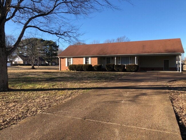 property at 1393 W Main St