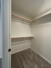 3718 S Roosevelt Pl in Kennewick, WA - Building Photo - Building Photo