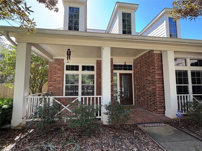 property at 814 Spring Mist Ct