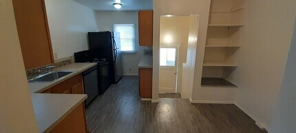 4620 N Wall St in Spokane, WA - Building Photo - Building Photo