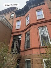 357 Halsey St in Brooklyn, NY - Building Photo - Building Photo