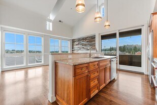 474-476 2nd St in Lake Oswego, OR - Building Photo