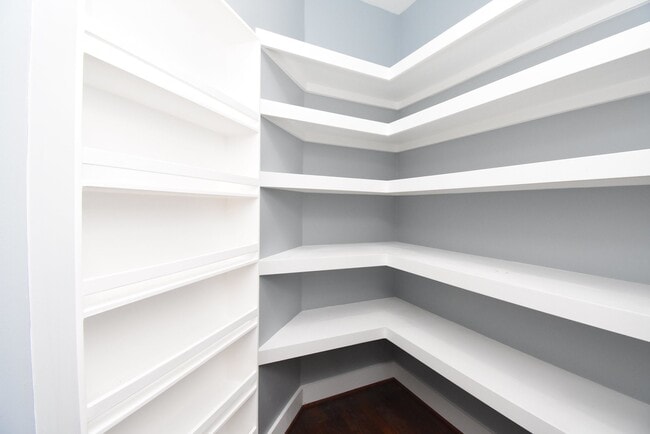 property at 3720 Link Valley Dr.