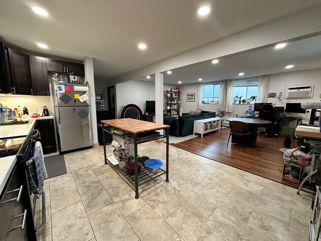 141 N Franklin St, Unit 1