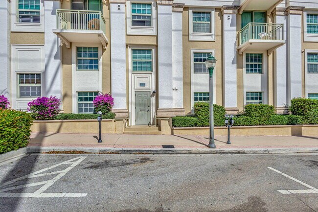 property at 610 Clematis St