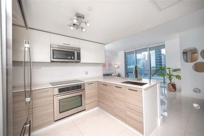 property at 1300 Brickell Bay Dr