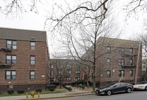 Astoria Terrace Gardens in Long Island City, NY - Foto de edificio - Building Photo