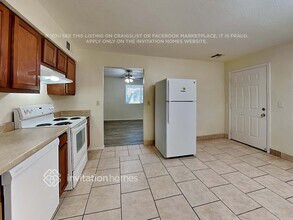 208 N 100th Pl in Mesa, AZ - Foto de edificio - Building Photo