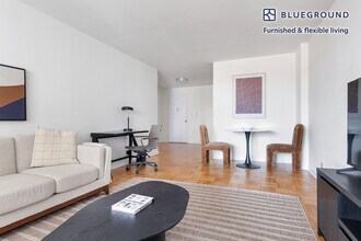 305 East 86th St, Unit FL15-ID2220 in New York, NY - Building Photo - Building Photo