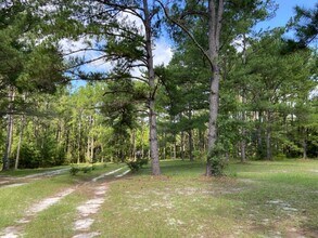 8664 97th Rd in Live Oak, FL - Building Photo - Building Photo
