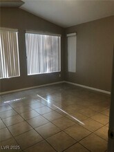 245 Blackstone River Ave in Las Vegas, NV - Building Photo - Building Photo
