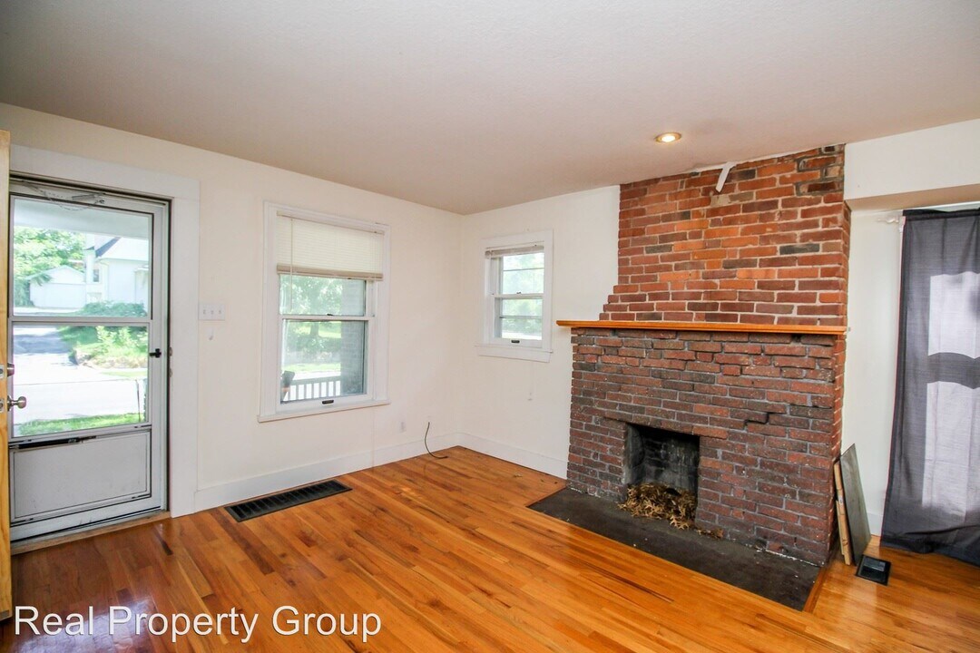 1410 Anthony St in Columbia, MO - Building Photo
