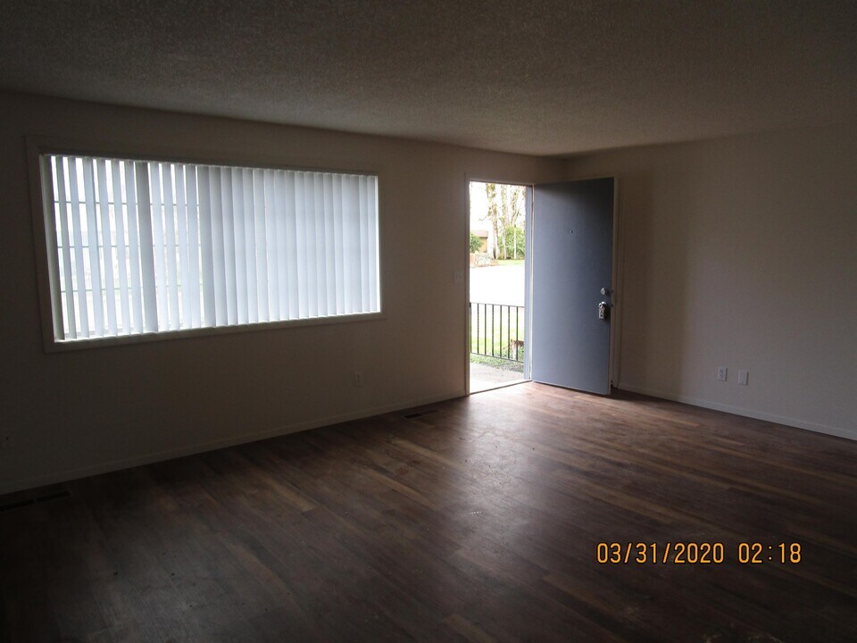 410 Olney St in Aumsville, OR - Building Photo