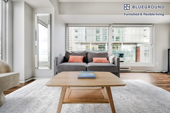 1415 2nd Ave in Seattle, WA - Foto de edificio - Building Photo