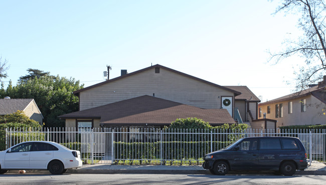 12744 Vanowen St in North Hollywood, CA - Building Photo - Building Photo