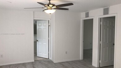 3015 NW 132nd Terrace in Opa Locka, FL - Building Photo - Building Photo