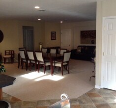 111 E Genesee St, Unit B in Fayetteville, NY - Building Photo - Building Photo