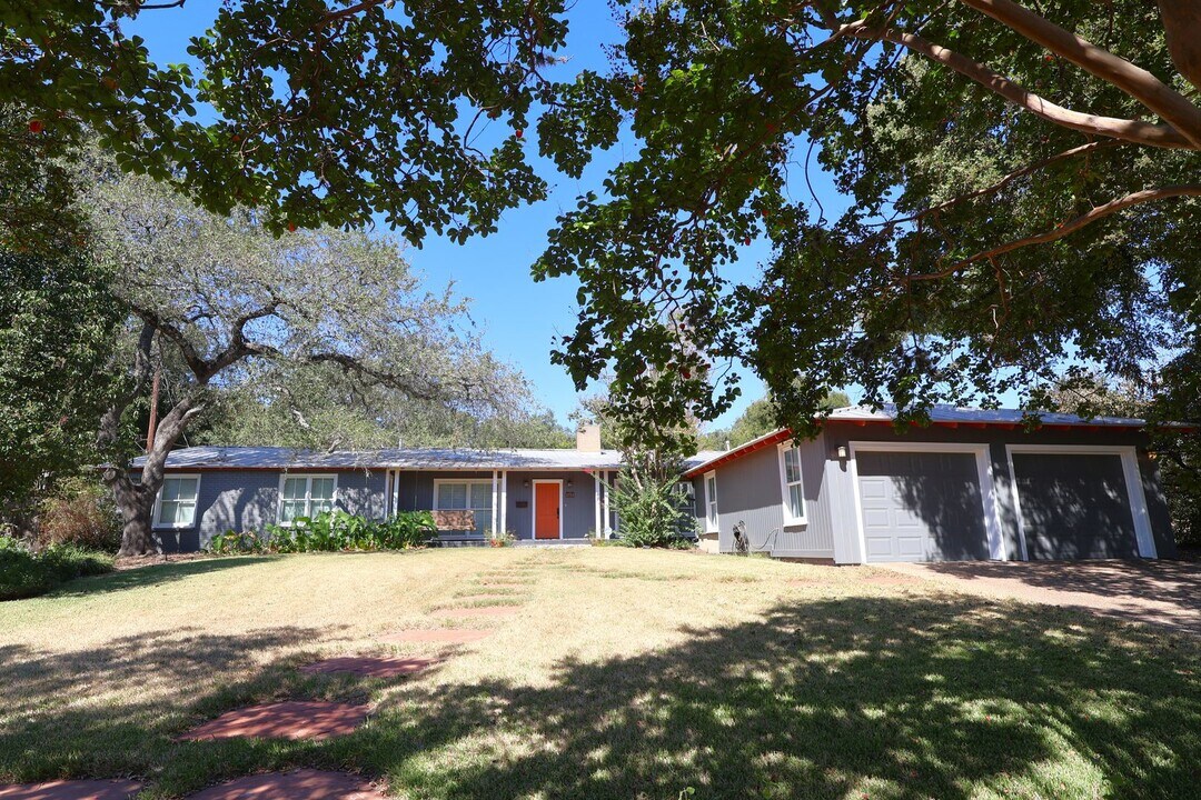 4702 Shadow Ln in Austin, TX - Building Photo