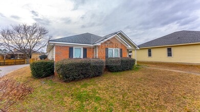 7039 Stoneybrook Dr in Columbus, GA - Building Photo - Building Photo