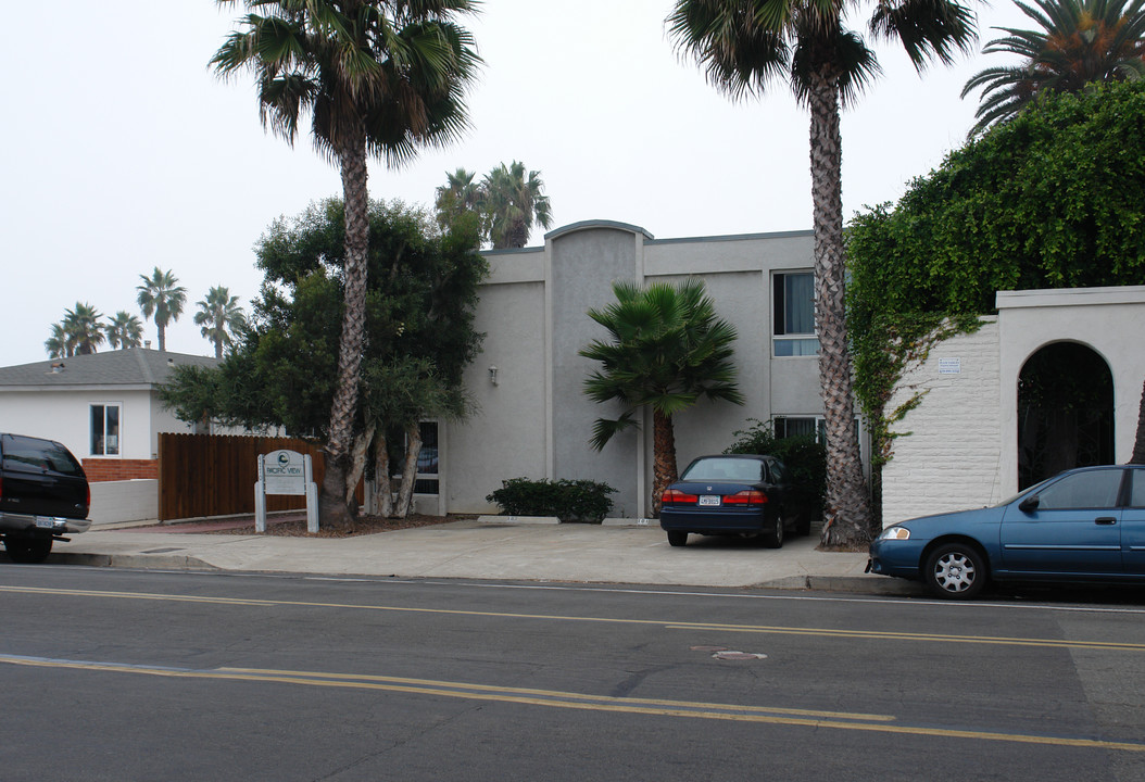 4770 Point Loma Ave in San Diego, CA - Building Photo