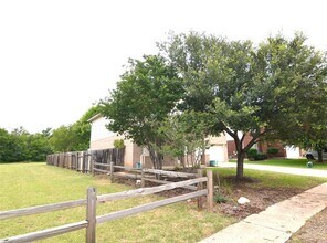 916 Brighton Pl in Round Rock, TX - Building Photo - Building Photo