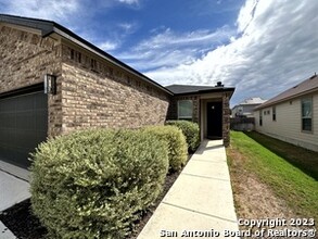 7968 Broussard in San Antonio, TX - Building Photo - Building Photo