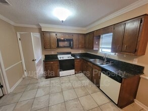 117 Glenora Ct in Martinez, GA - Foto de edificio - Building Photo