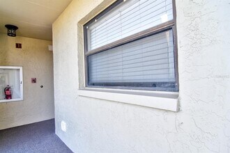 900 Cove Cay Dr in Clearwater, FL - Building Photo - Building Photo