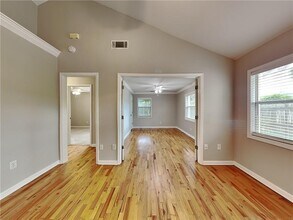 1501 Stone Gate Ln SE in Atlanta, GA - Foto de edificio - Building Photo