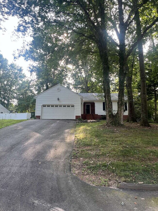 11609 Silverleaf Ln in Fredericksburg, VA - Building Photo - Building Photo
