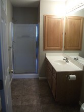 1105 Walters Dr in Manhattan, KS - Building Photo - Building Photo