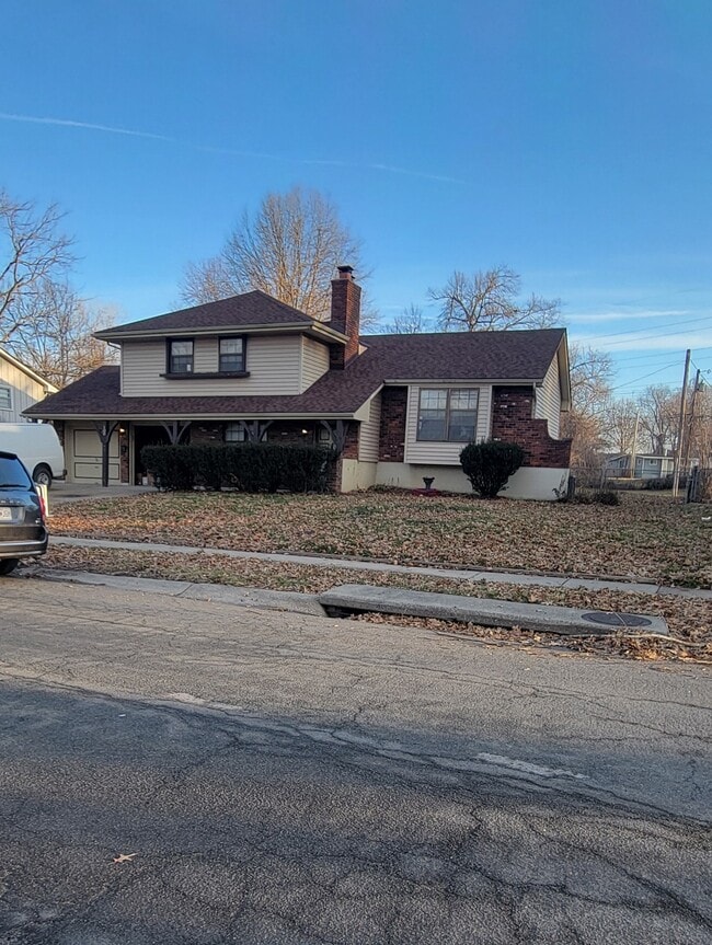 109 Sunset Dr