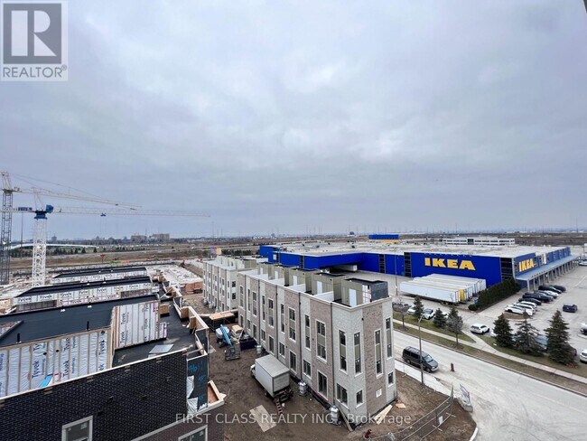 10 Honeycrisp Cres in Vaughan, ON - Building Photo - Building Photo