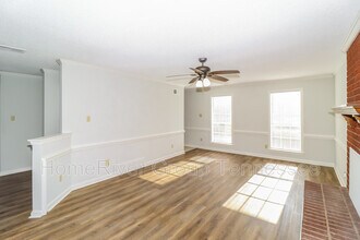 2534 Jeffries Cove in Memphis, TN - Building Photo - Building Photo