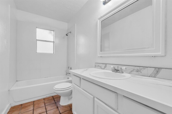 3023 Becket St in Pearland, TX - Building Photo - Building Photo