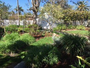 2279 Manchester Ave in Encinitas, CA - Building Photo - Building Photo