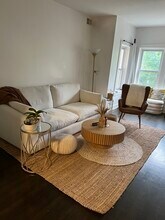 5011 N Lawndale Ave, Unit 2 in Chicago, IL - Building Photo - Building Photo