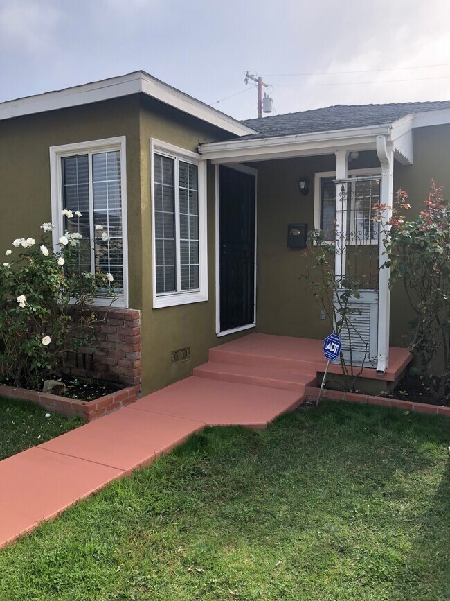4048 W 166th St Rentals in Lawndale, CA